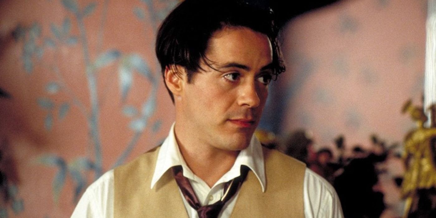 Robert Downey Jr. as Earl Rivers looking to his left in Richard III
