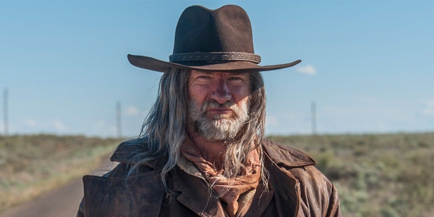 The Saint of Killers (Graham McTavish) standing in the middle of a deserted street in Preacher