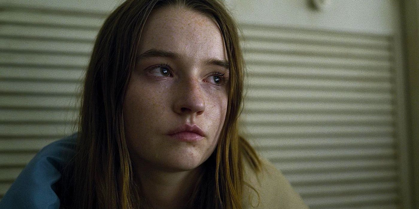 Kaitlyn Dever looking to the side in Unbelievable