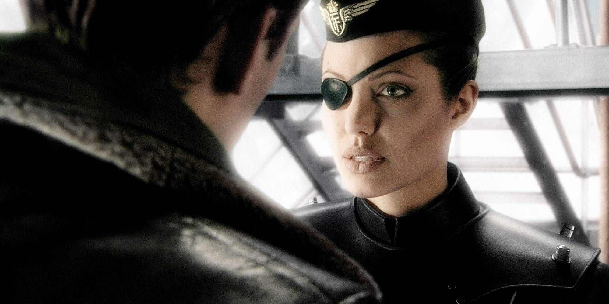Sky Captain and the World of Tomorrow (2004) starring: Angelina