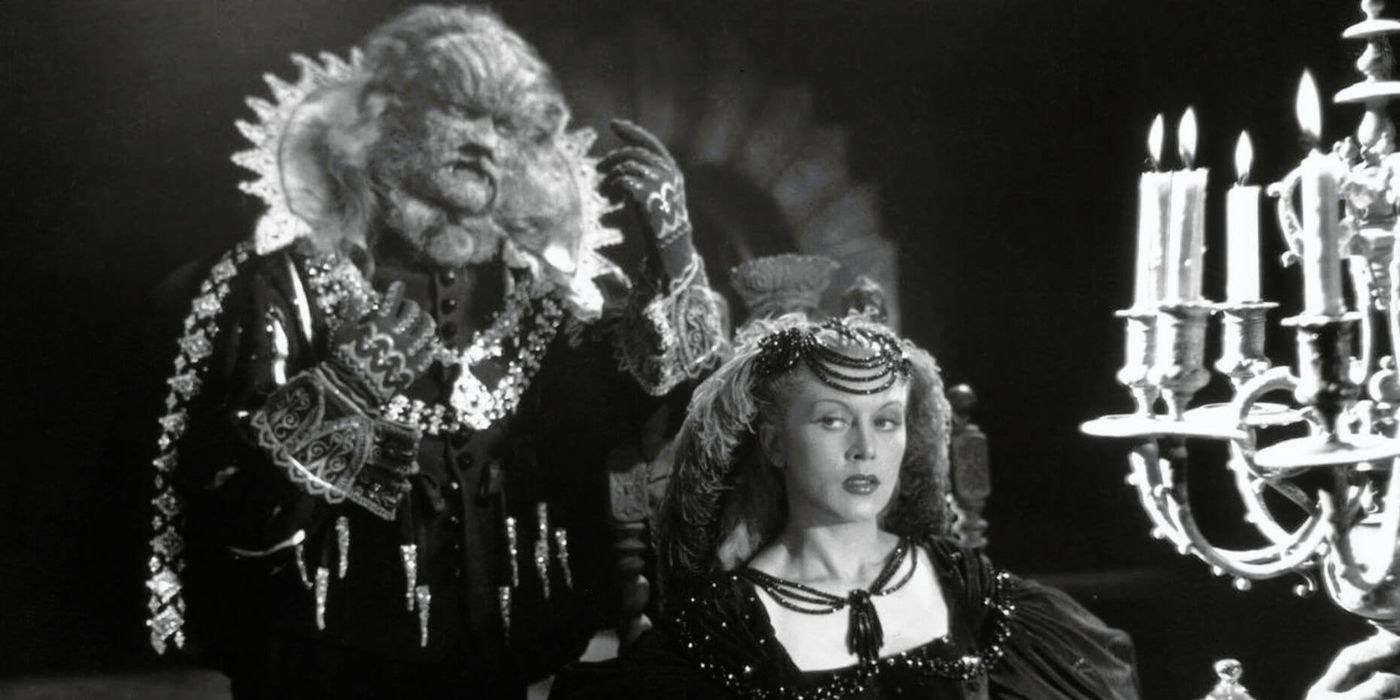 Belle (Josette Day) and the Beast (Jean Marais) at dinner in 1946&rsquo;s Beauty and the Beast