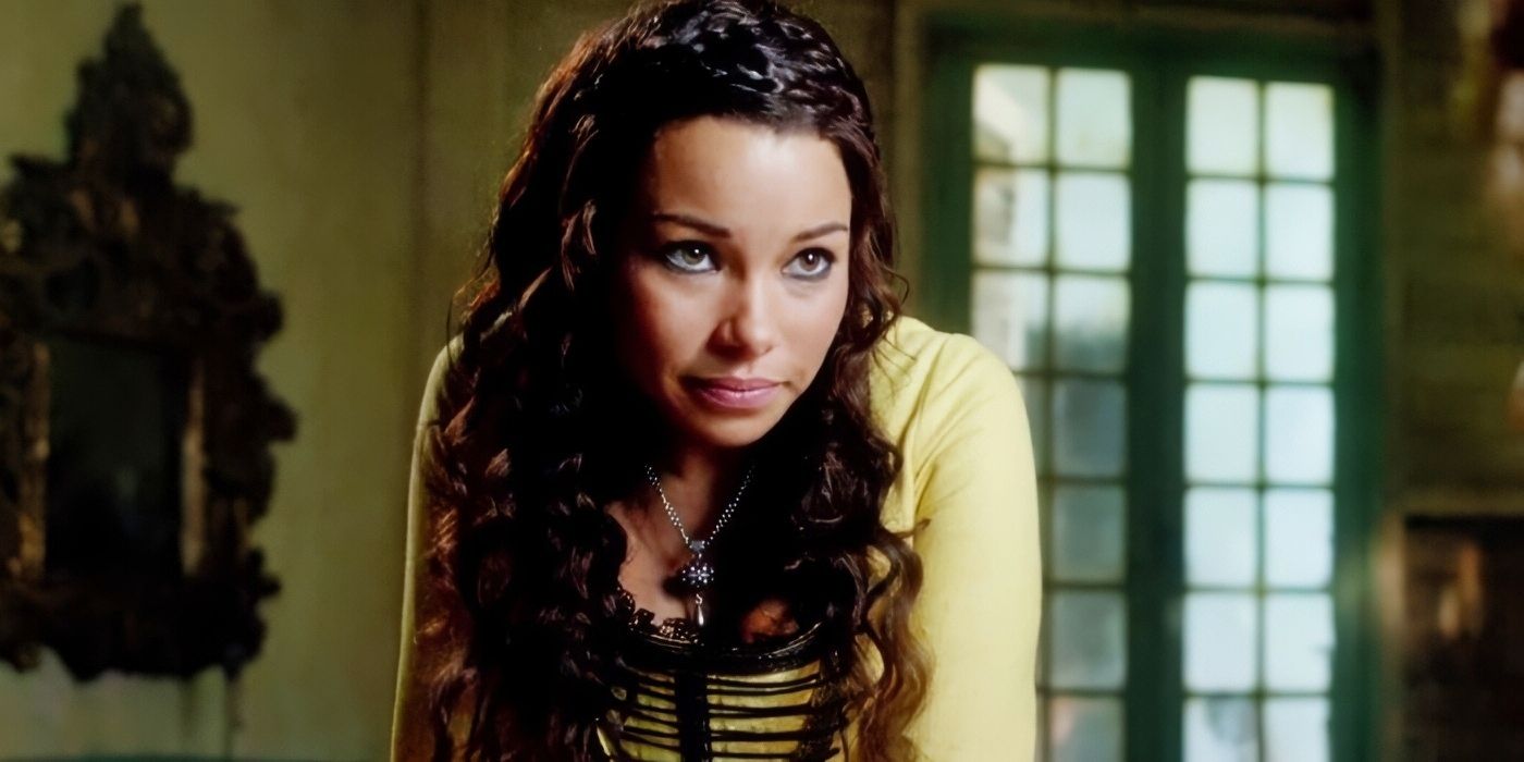 Jessica Parker Kennedy as Max in Black Sails