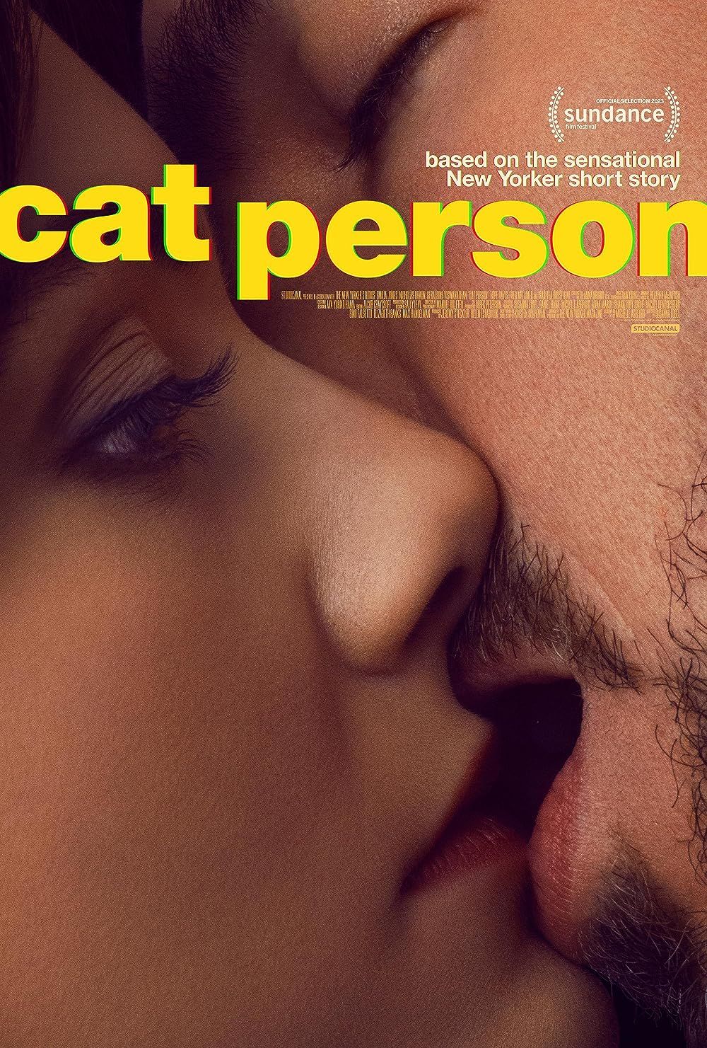 Emilia Jones and Nicholas Braun, kissing on the poster for Cat Person