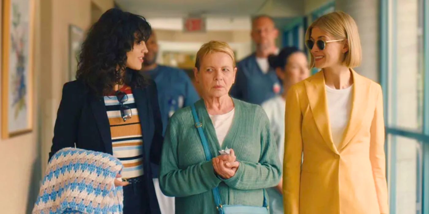 Dianne Wiest is moved into assisted living by Rosamund Pike and Eliza Gonzalez in I Care A Lot.