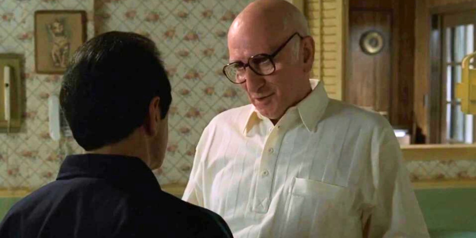 Dominic Chianese talking to David Proval in The Sopranos