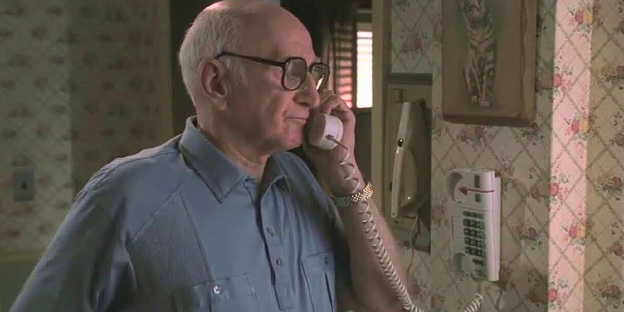 Dominic Chianese on the phone in The Sopranos-1