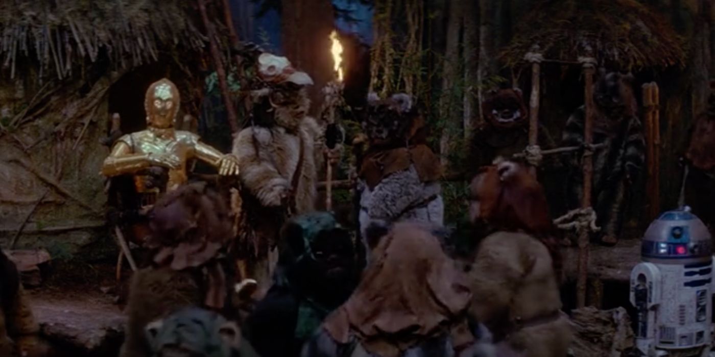 C-3PO (Anthony Daniels) and the Ewoks in Return of the Jedi.