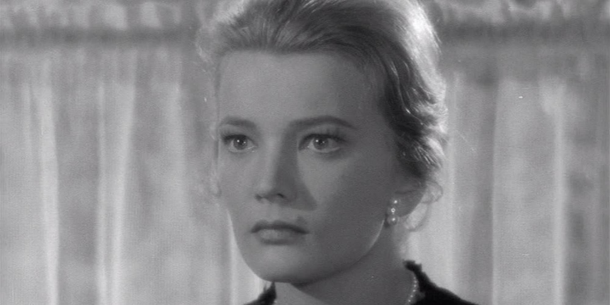 Black and white close up shot of Gena Rowlands in A Child is Waiting