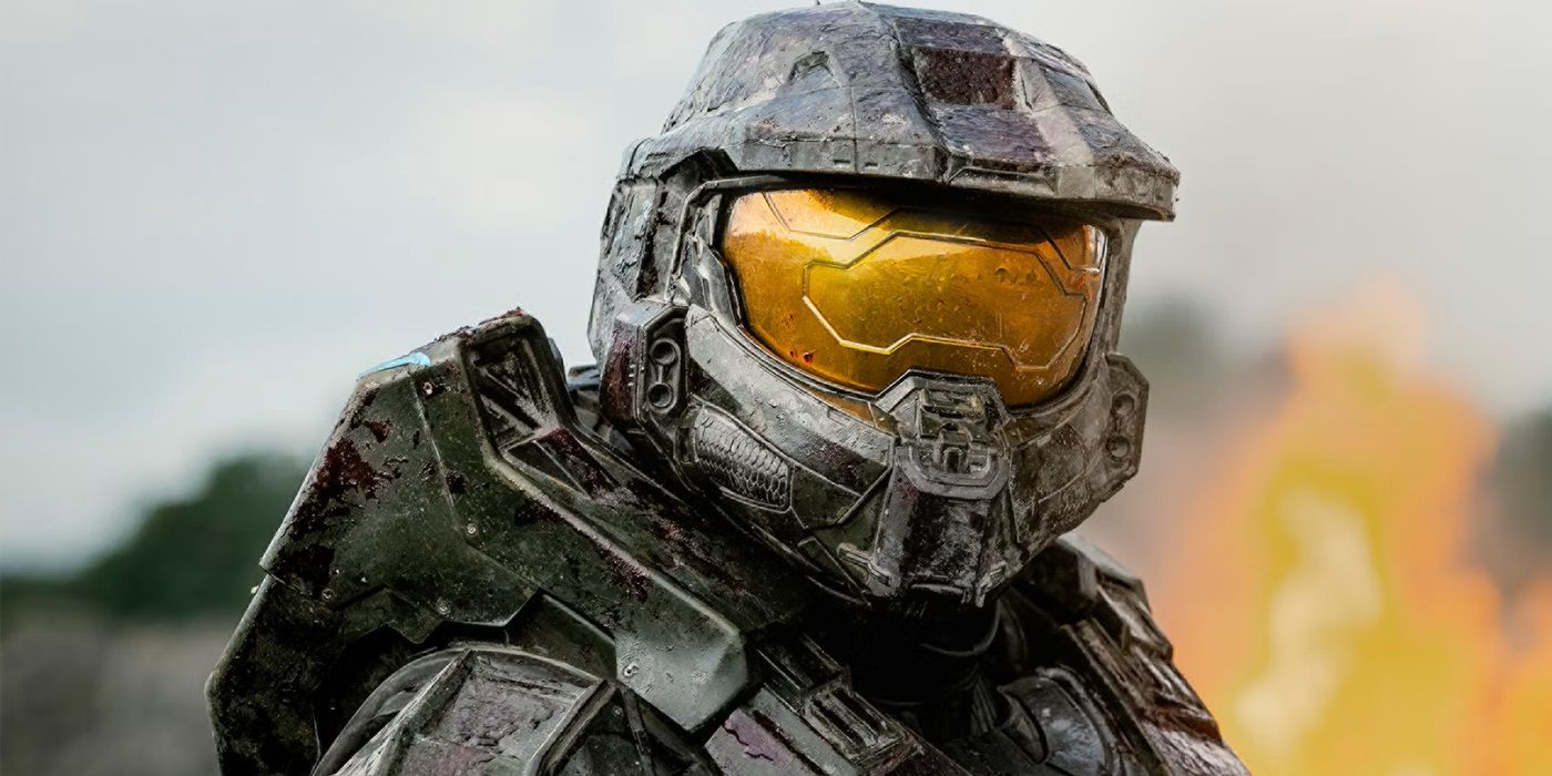 Pablo Schreiber as Master Chief in full Spartan gear in Halo Season 2
