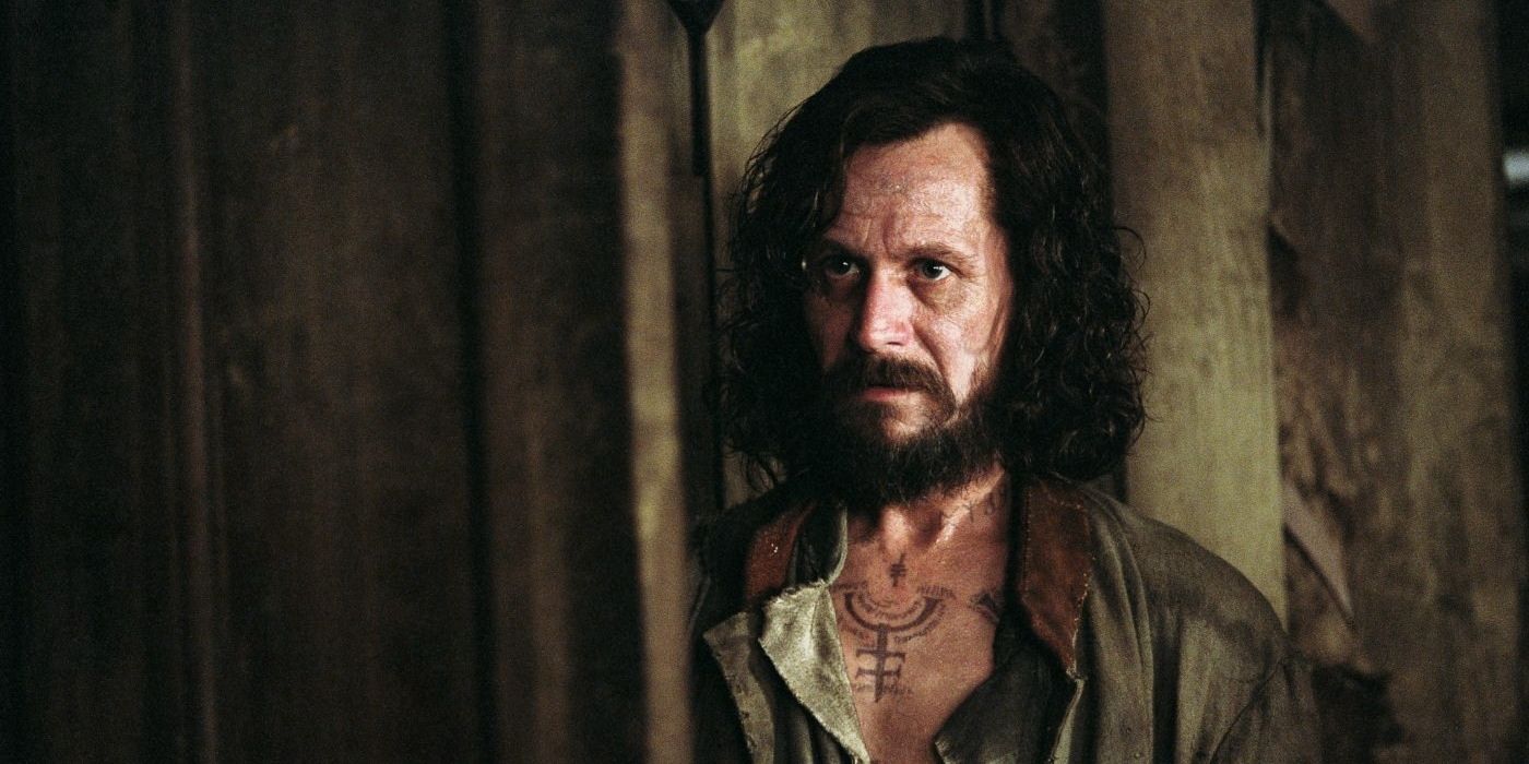 Gary Oldman as Sirius Black, looking saddened and disheveled in Harry Potter and the Prisoner of Azkaban