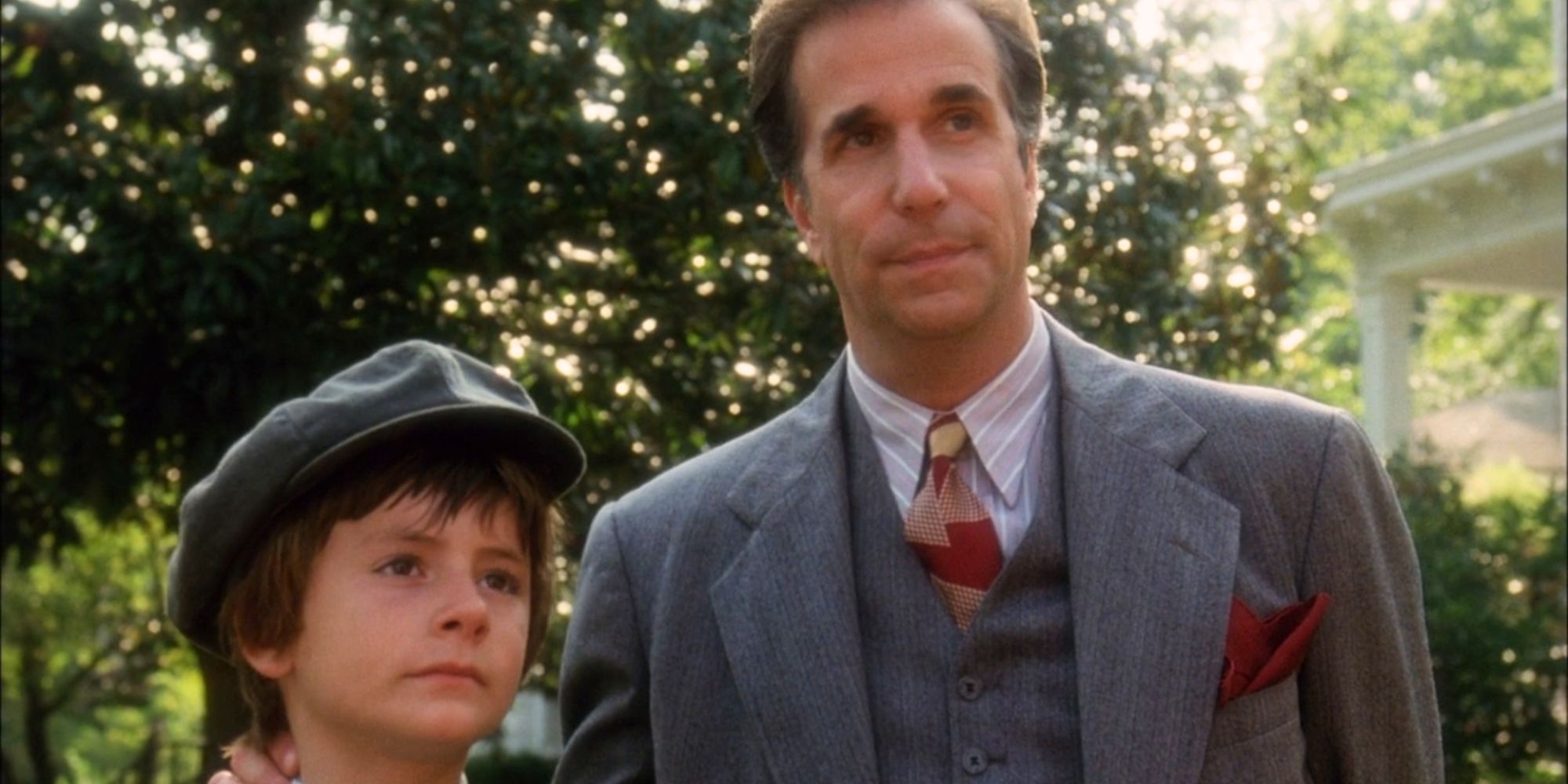 Henry Winkler standing next to T.J. Lowther in One Christmas (1994)