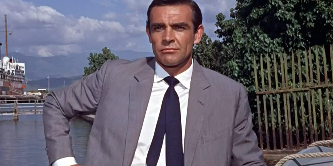 James Bond looking to the distance in Dr. No