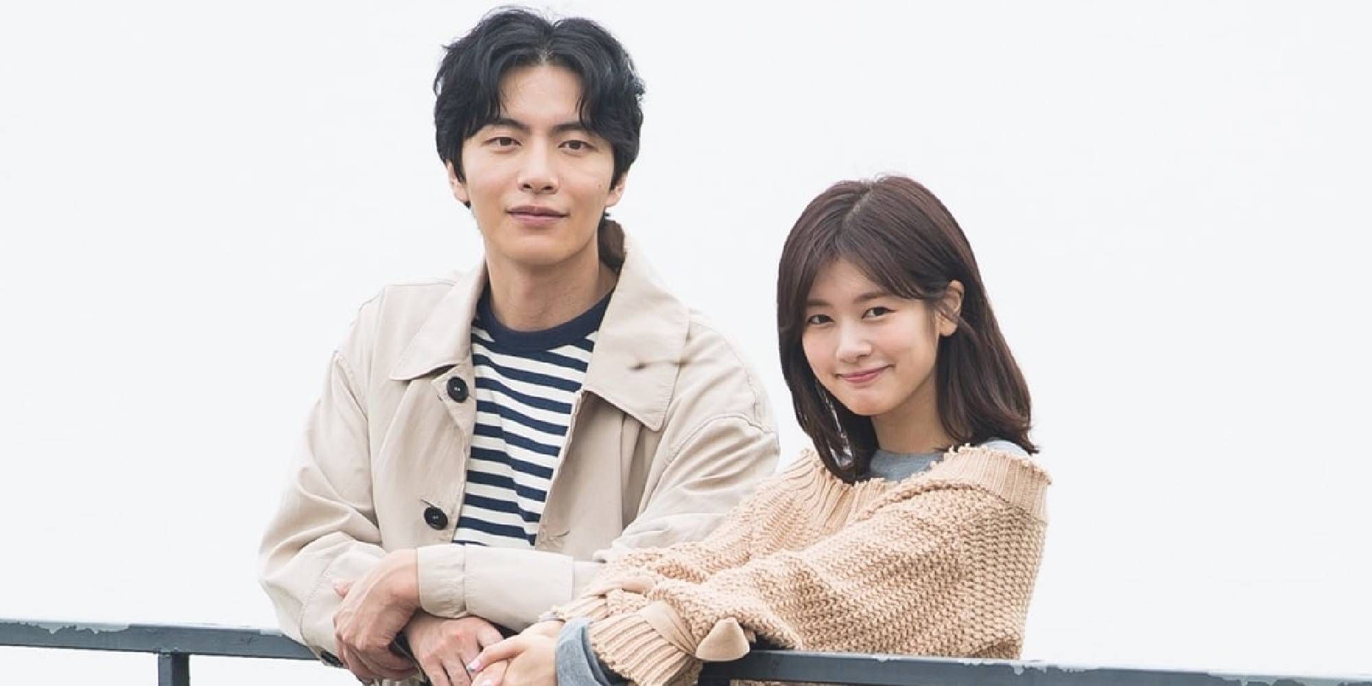 Lee Min Ki and Jung So-min in Because This is My First Life smiling while looking at the camera