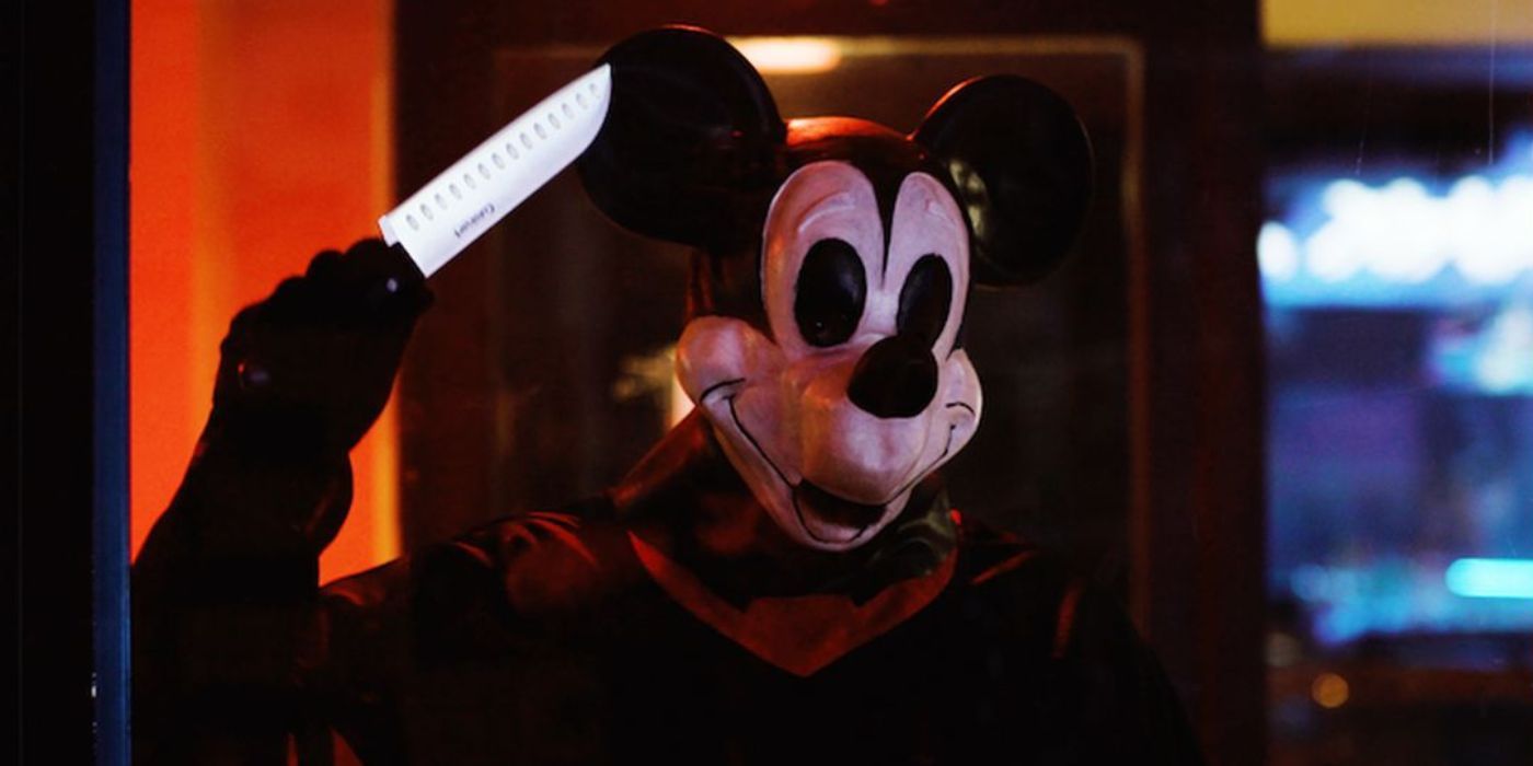 Mickey Mouse wielding a knife in Mickey's Mouse Trap