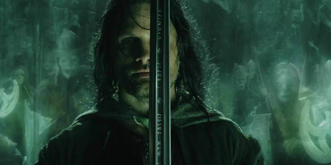 Aragorn commands the Army of the Dead with Anduril in The Lord of the Rings: The Return of the King