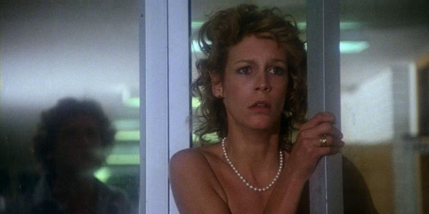 Kim (Jamie Lee Curtis) looking scared at the end of 'Prom Night'