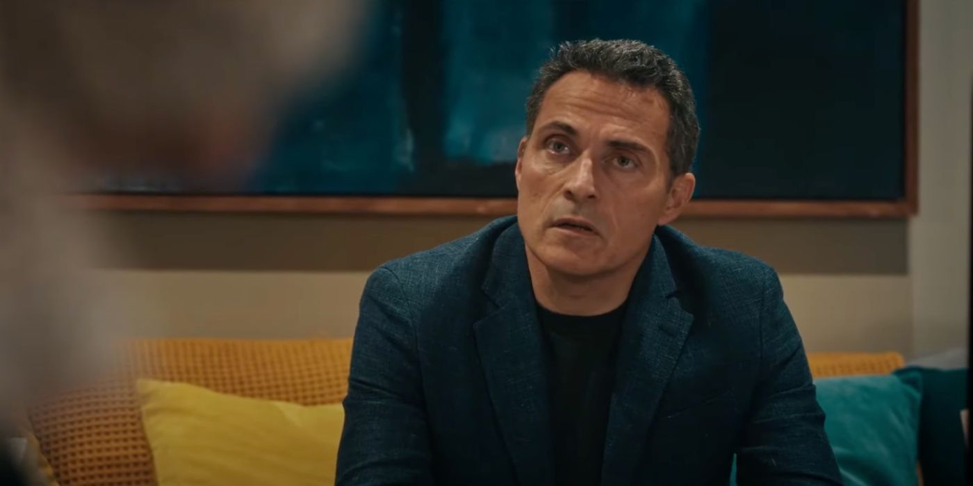 Gillian Anderson Interviews Rufus Sewell in First 'Scoop' Images