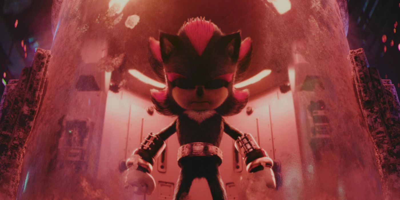 Shadow the Hedgehog resting in a containment pod in Sonic the Hedgehog 2