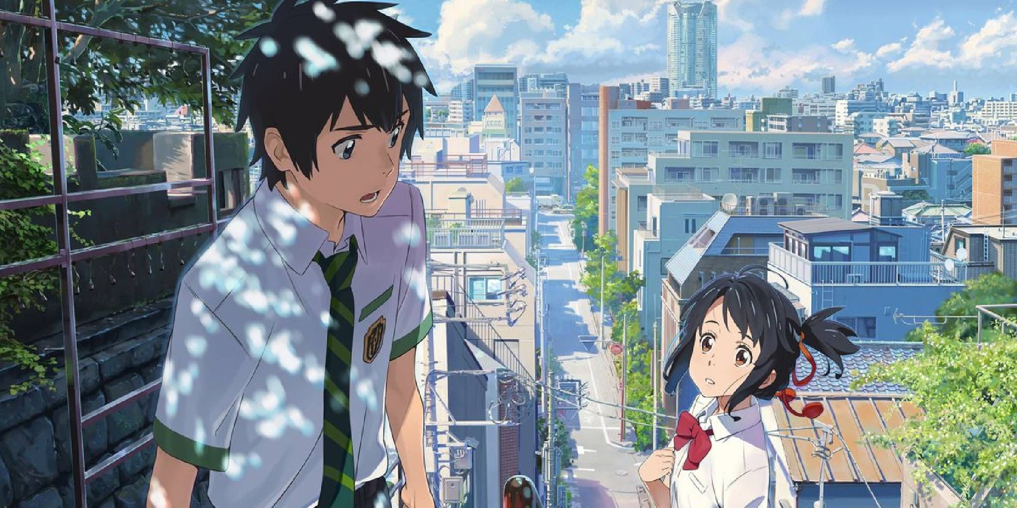 Taki and Mitsuha looking at each other with a worried expression in Your Name