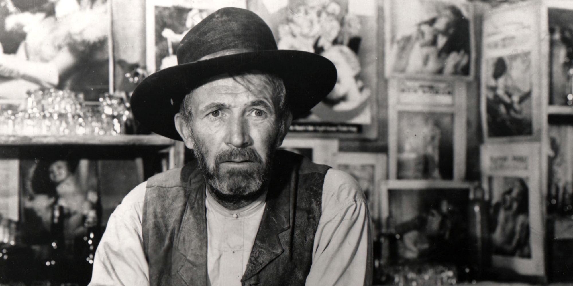 A black and white shot of Walter Brennan in The Westerner.