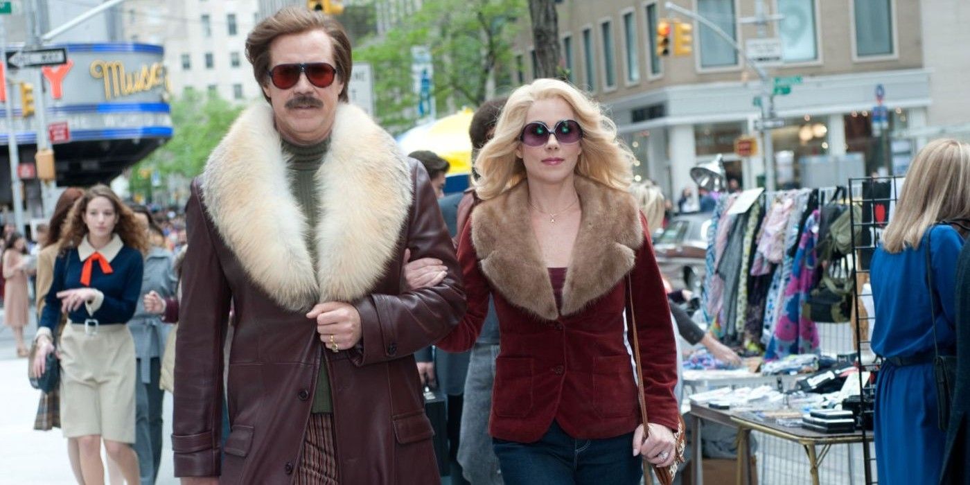 Will Ferrell & Christina Applegate strut down the street in the '70s in Anchorman 2