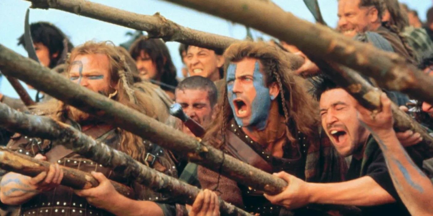 William Wallace (Mel Gibson) leads the Scots in battle in 'Braveheart'