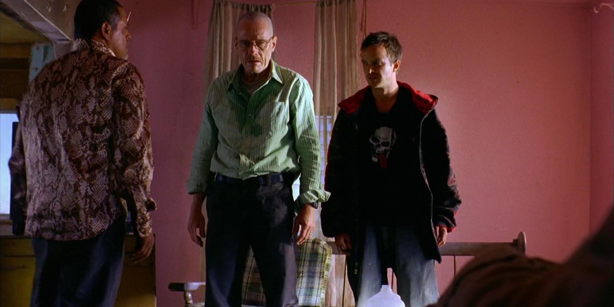 Tuco Salamnca (Raymond Cruz), Walter White (Bryan Cranston) and Jesse Pinkman (Aaron Paul) in Breaking Bad 'Grilled'