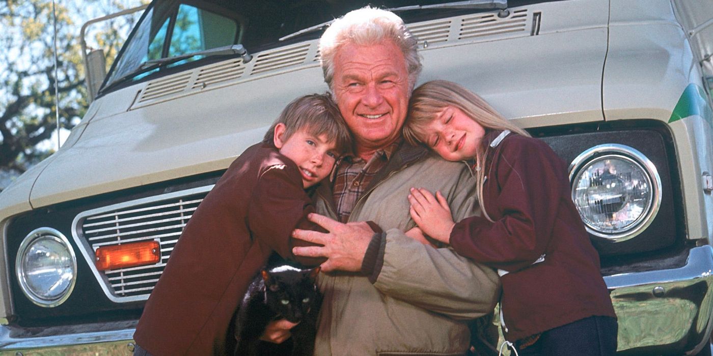 Two young kids hug an old widower in front of his Winnebago Motor Home in 'Escape From Witch Mountain' (1975)