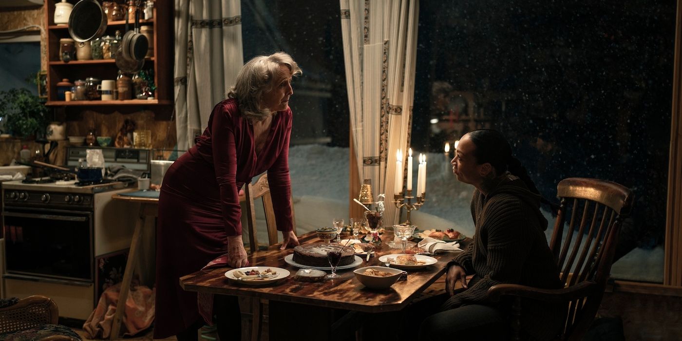 Fiona Shaw Rose Guineau and Kali Reis as Evangeline Navarro sharing a candelight dinner in True Detective: Night Country. 