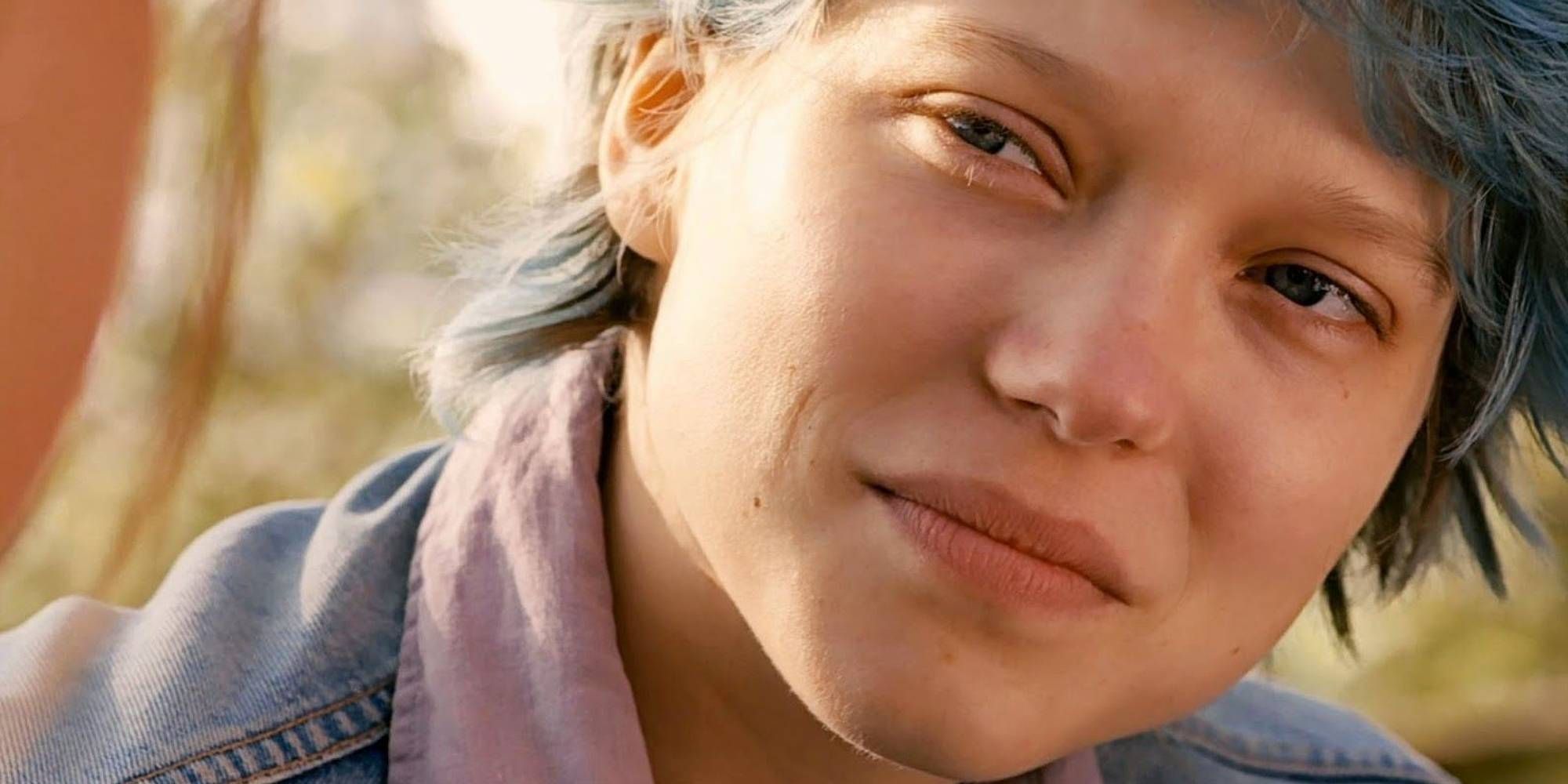 Léa Seydoux smiling in Blue is the Warmest Color close-up shot.