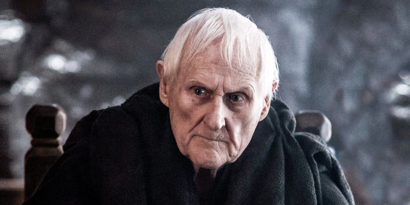 Maester Aemon Targaryen looking intently in Game of Thrones