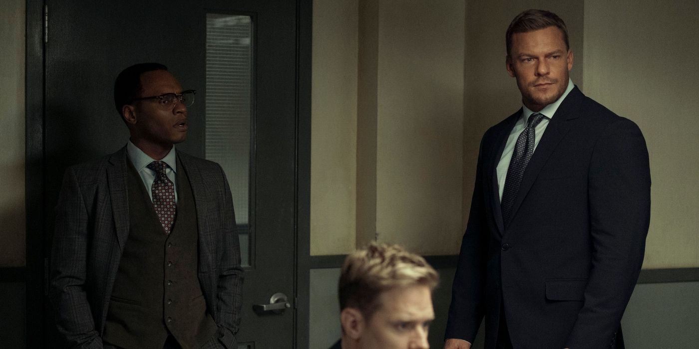 Malcolm Goodwin and Alan Ritchson in Season 2 of Reacher