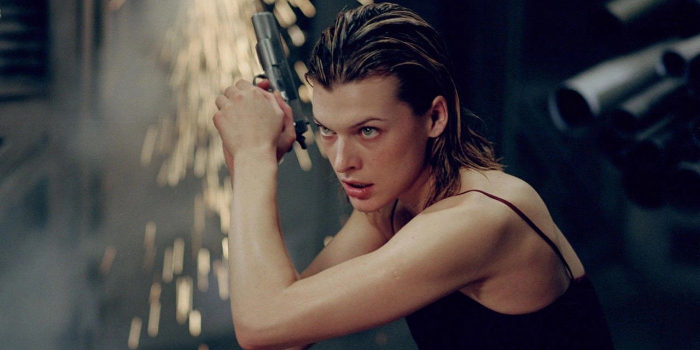 Alice (Milla Jovovich) with a gun in 'Resident Evil'