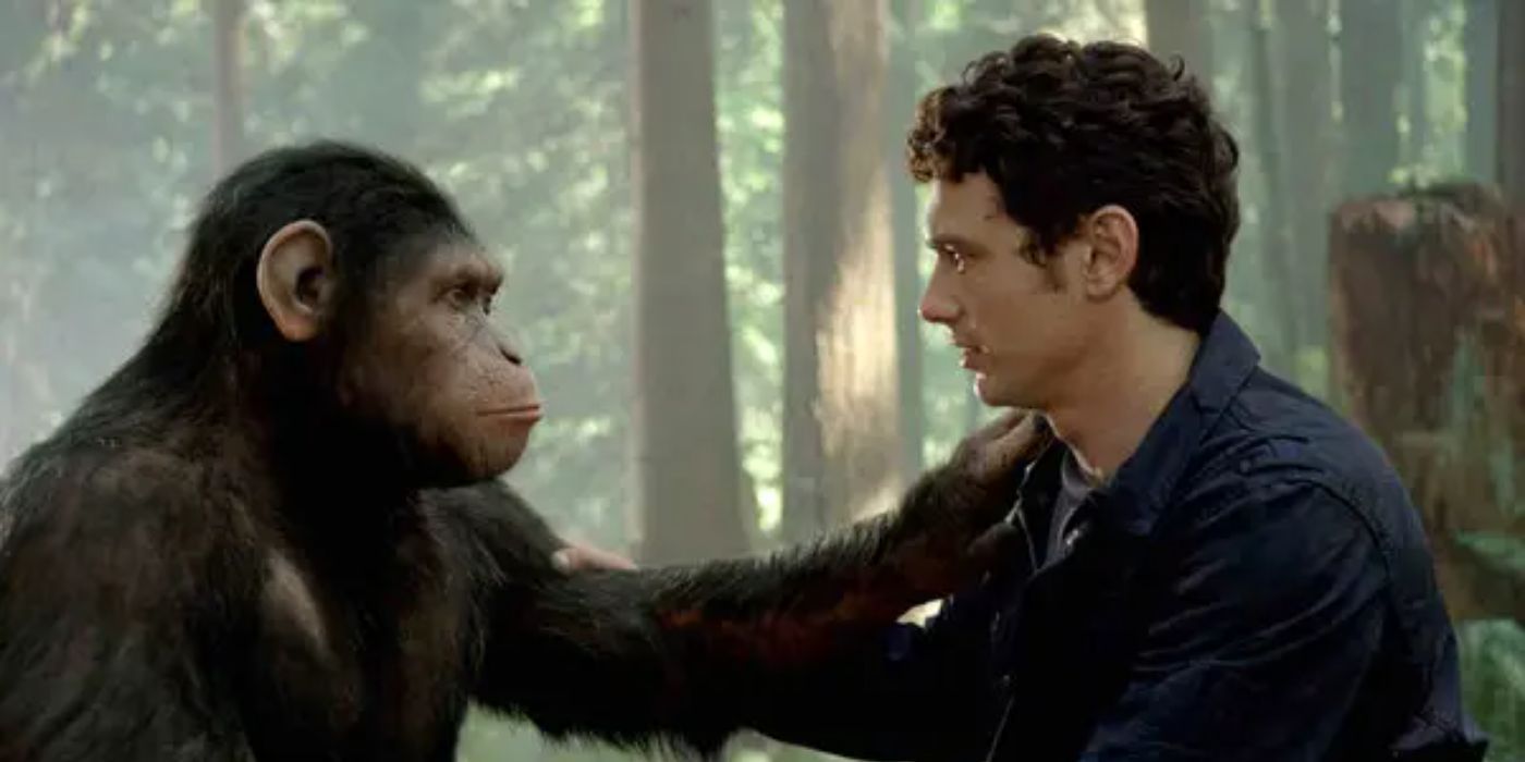 Andy Serkis pone su brazo sobre el hombro de James Franco en 'El origen del planeta de los simios'