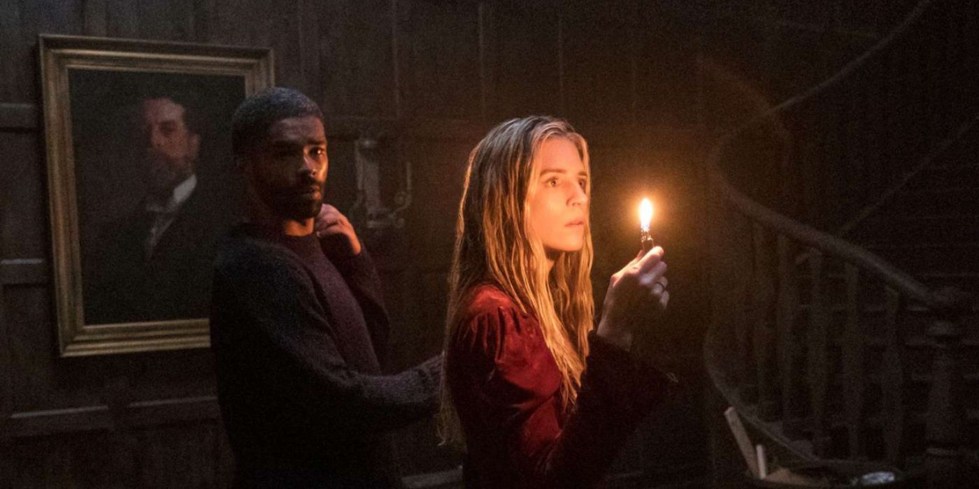 Kingsley Ben-Adir y Brit Marling como Karim Washington y Prairie Johnson en The OA