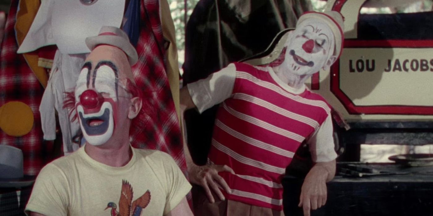 Clowns smiling at something offscreen in The Greatest Show on Earth