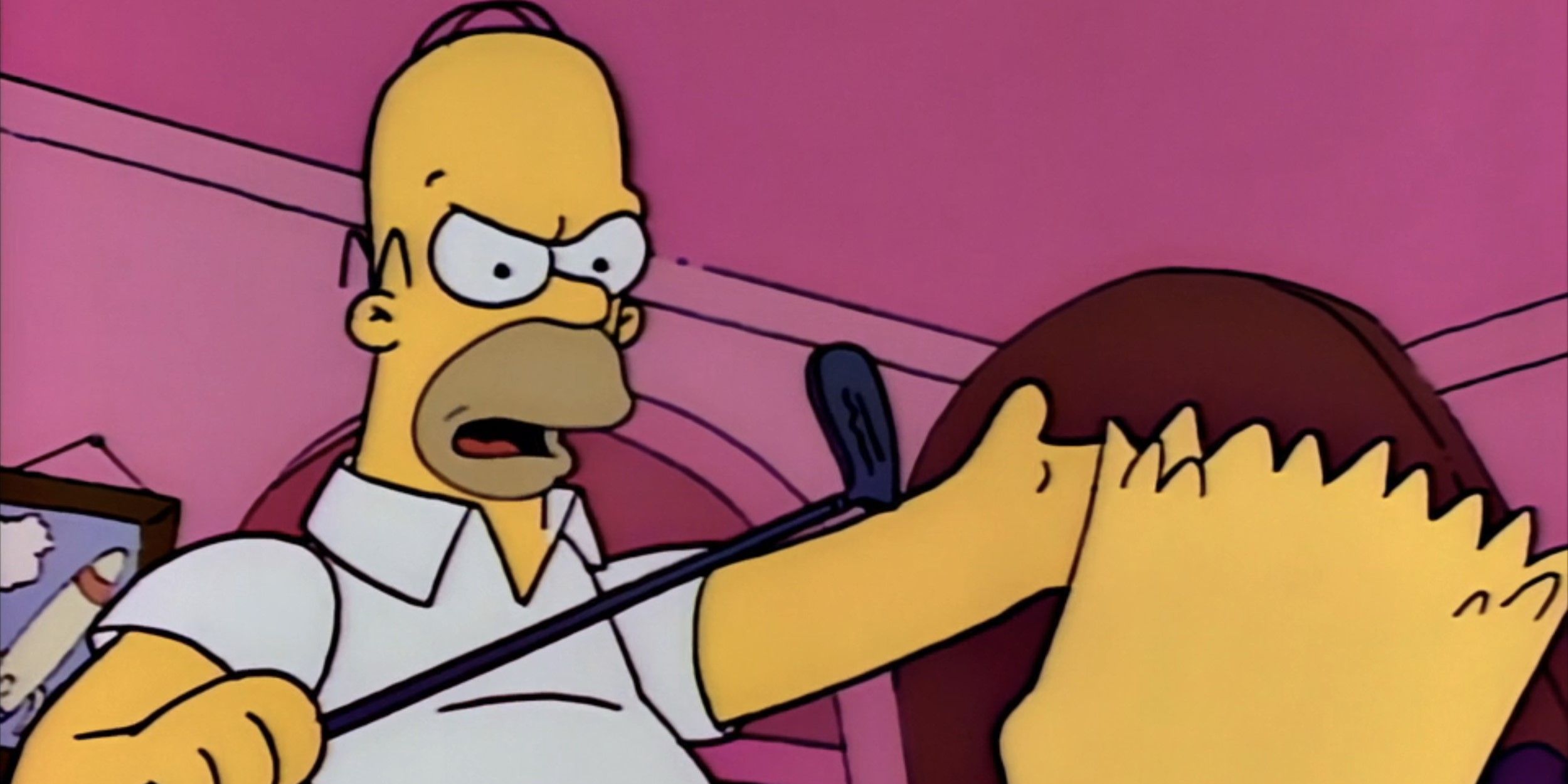 Homer tenant un putter en or chez Bart dans Les Simpsons