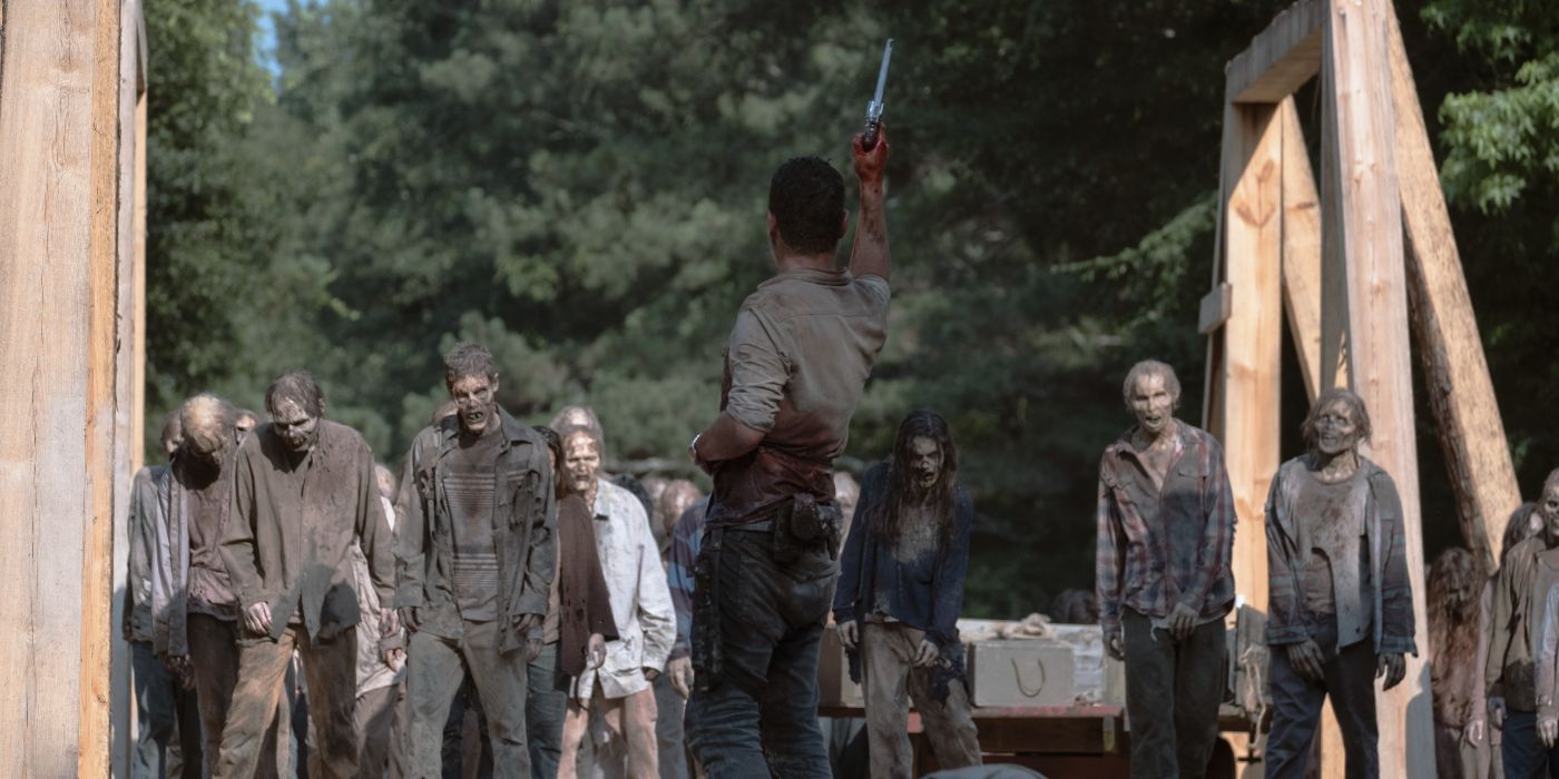 Andrew Lincoln as Rick Grimes sacrificing himself at bridge in The Walking Dead Season 9.
