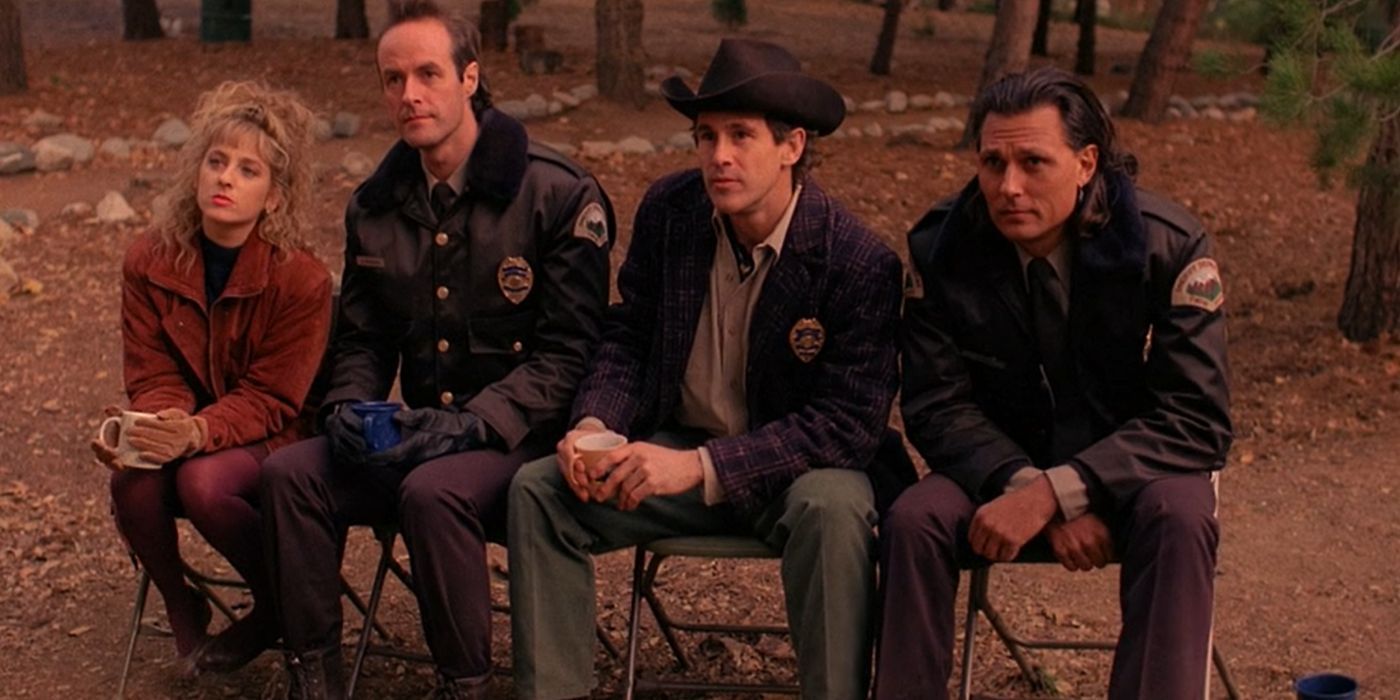 Lucy (Kimmy Robertson), Deputy Andy (Harry Goaz), Sheriff Truman (Michael Ontkean), and Deputy Hawk (Michael Horse) in Twin Peaks. 