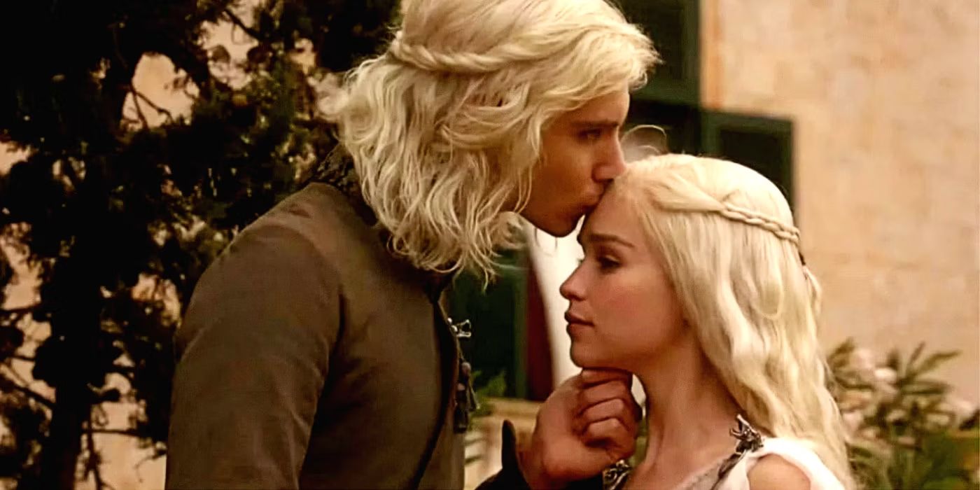 Viserys (Harry Lloyd) kissing Daenerys' (Emilia Clarke) forehead in Game of Thrones