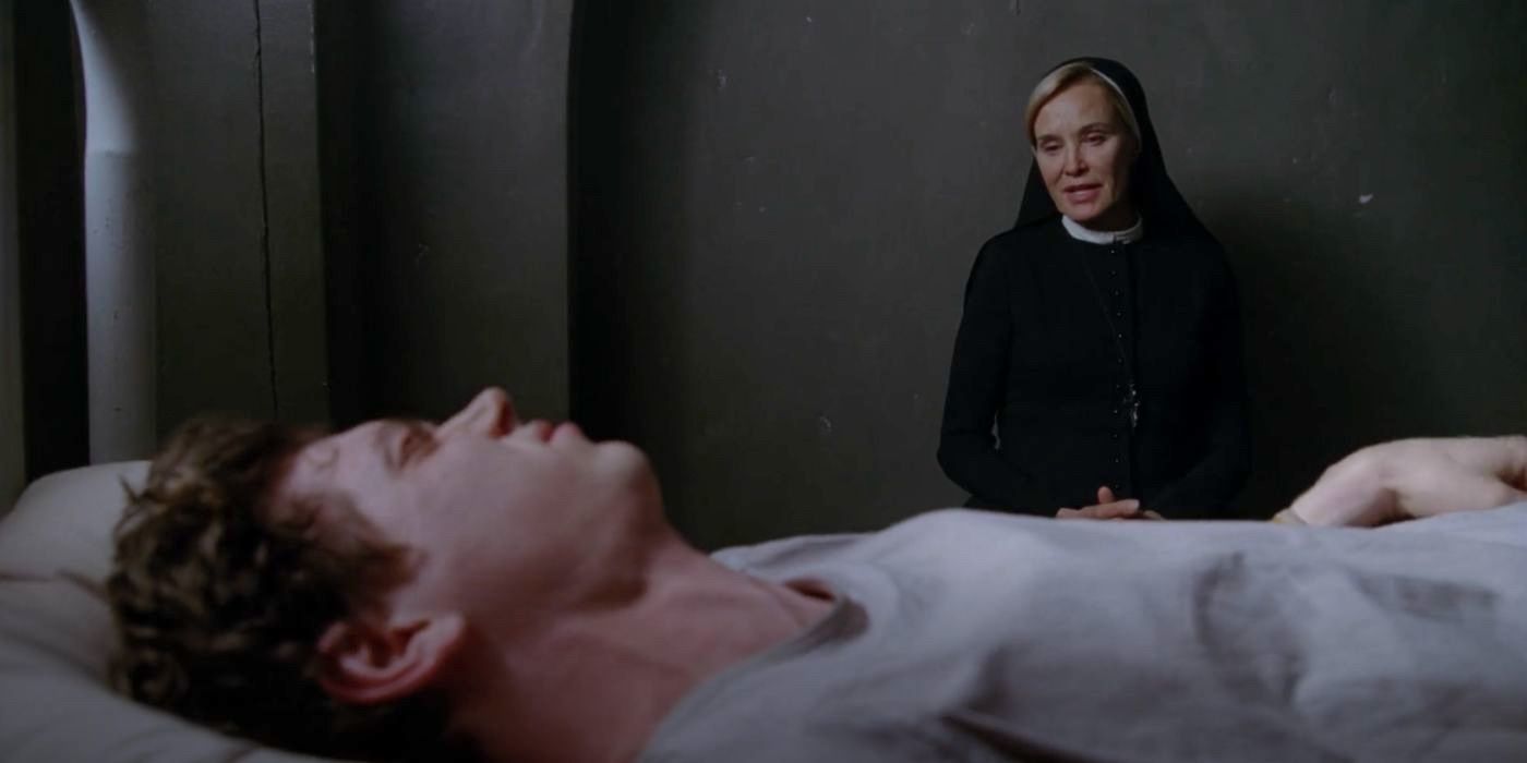 Evan Peters and Jessica Lange in American Horror Story: Asylum.