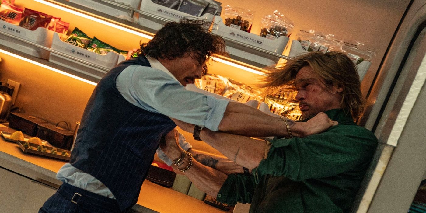 Aaron Taylor-Johnson and Brad Pitt fighting in Bullet Train 