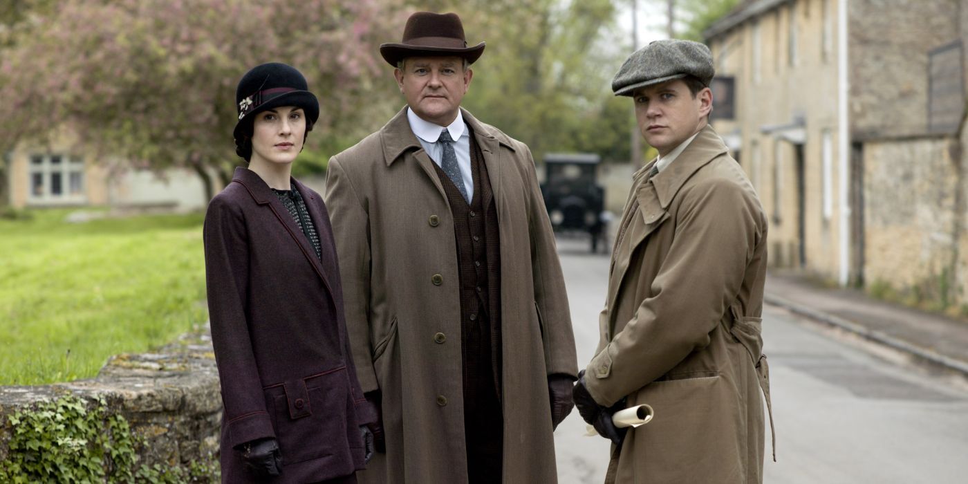 Mary, Robert, and Tom posing in 'Downton Abbey.'