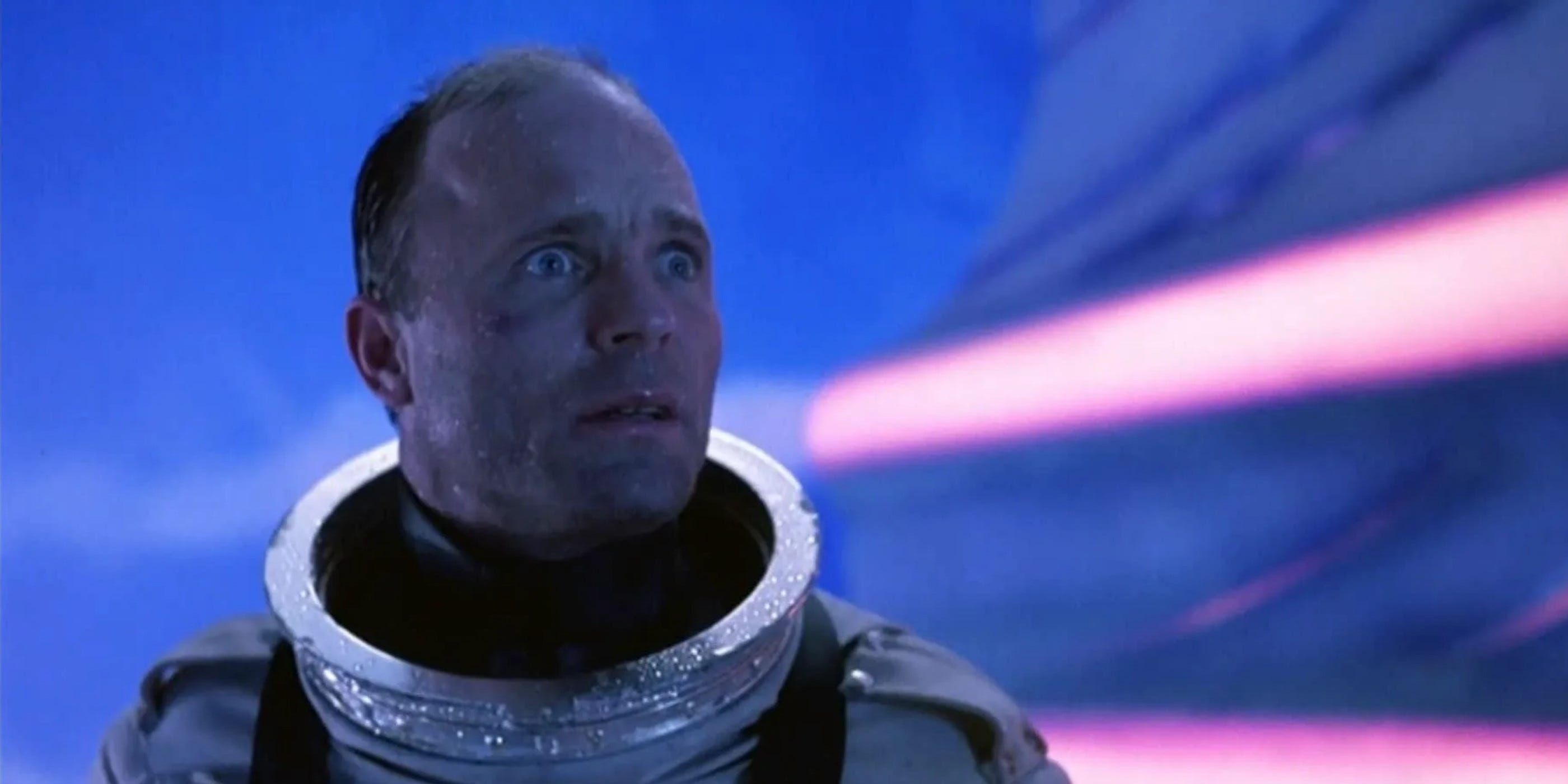 Ed Harris With a look of terror on his face in The Abyss