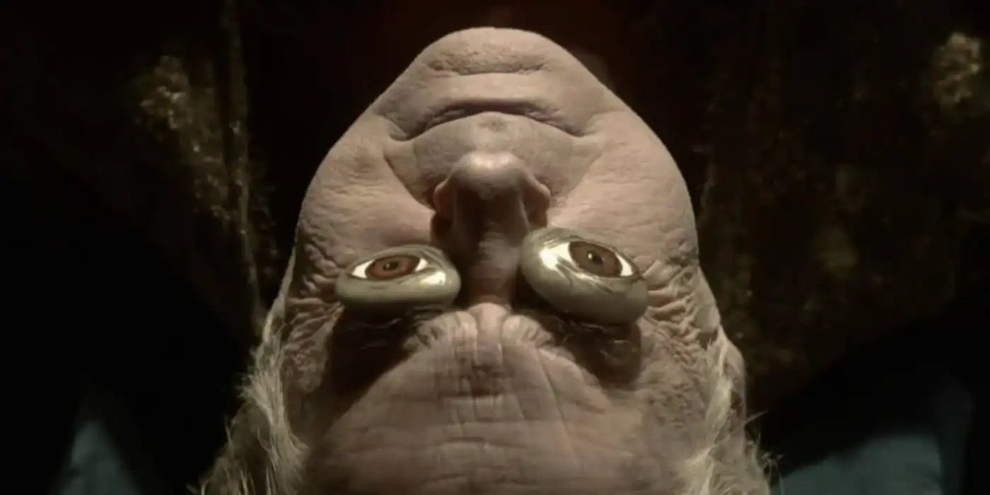 Jon Arryn's corpse with painted stones over his eyes