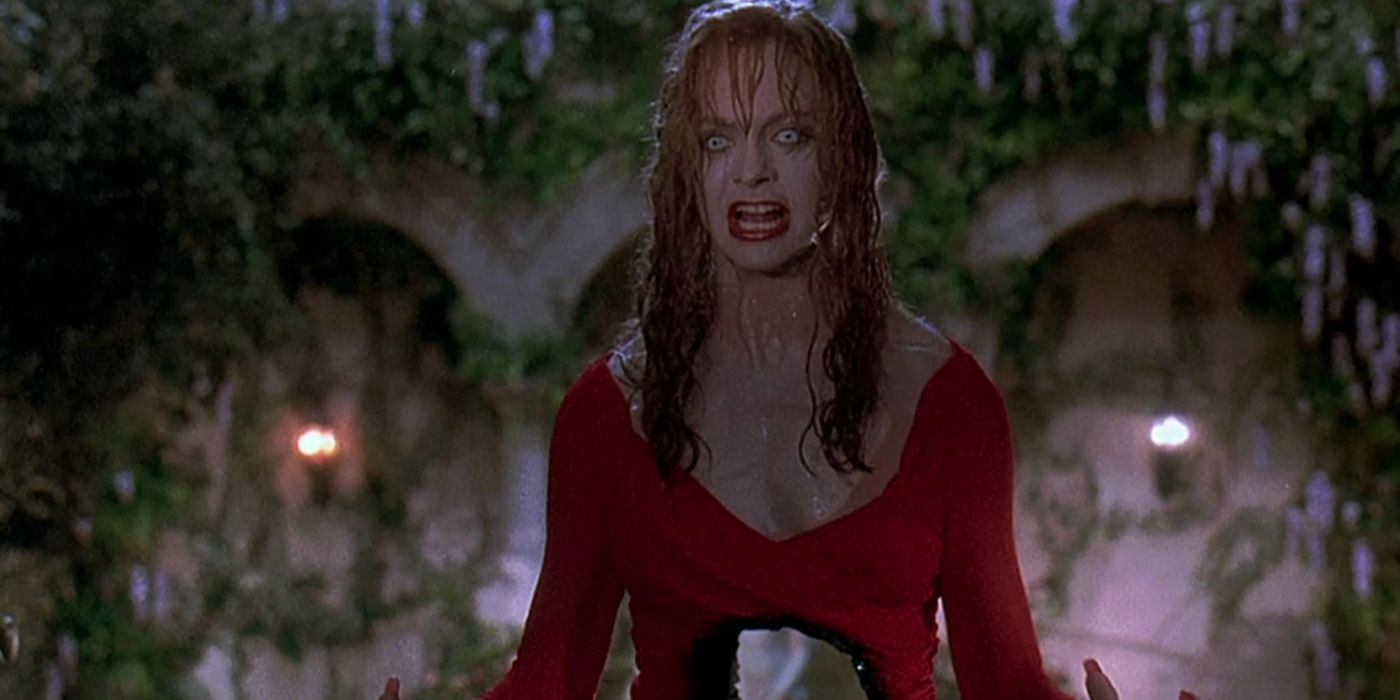 Goldie Hawn with a shotgun hole in her stomach and grey eyes in “Death Becomes Her”