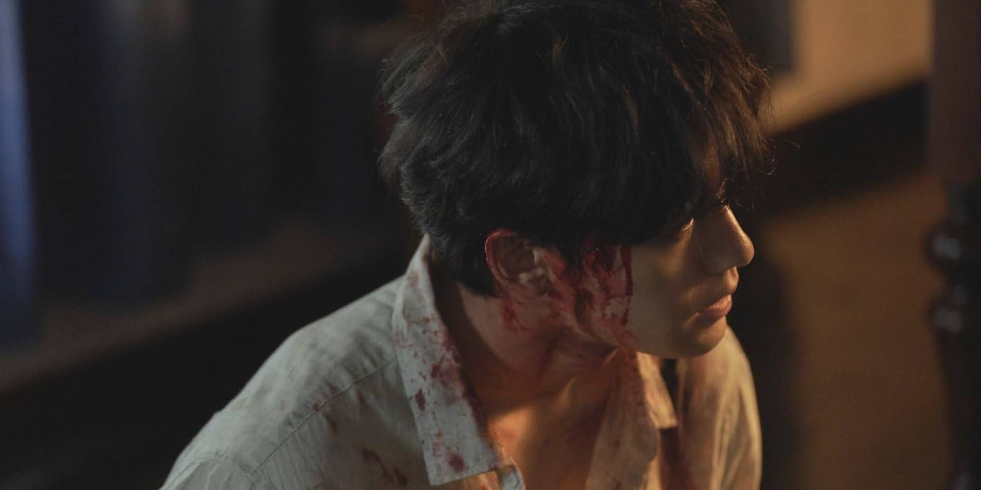 Lee Do-hyun in Youth of May with blood streaming down his face