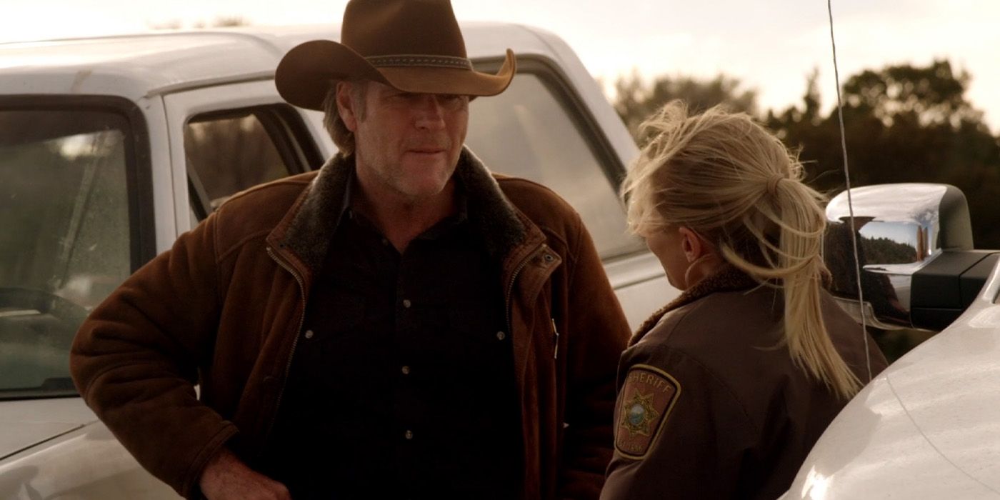 Sheriff Walt Longmire (Robert Taylor) meets with Deputy Vic Moretti (Katee Sackhoff) in the &lsquo;Longmire&rsquo; episode &ldquo;Miss Cheyenne&rdquo;