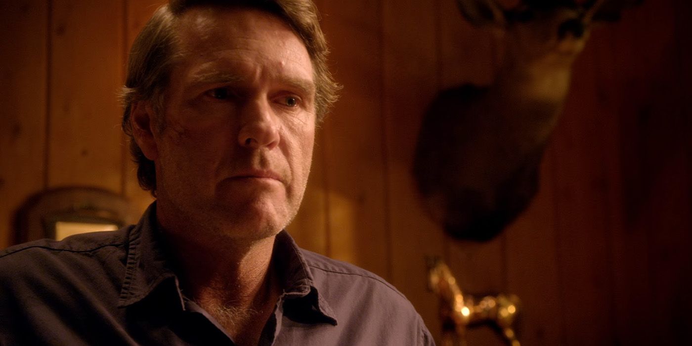 Robert Taylor as Sheriff Walt Longmire in the 'Longmire' episode "Unfinished Business."