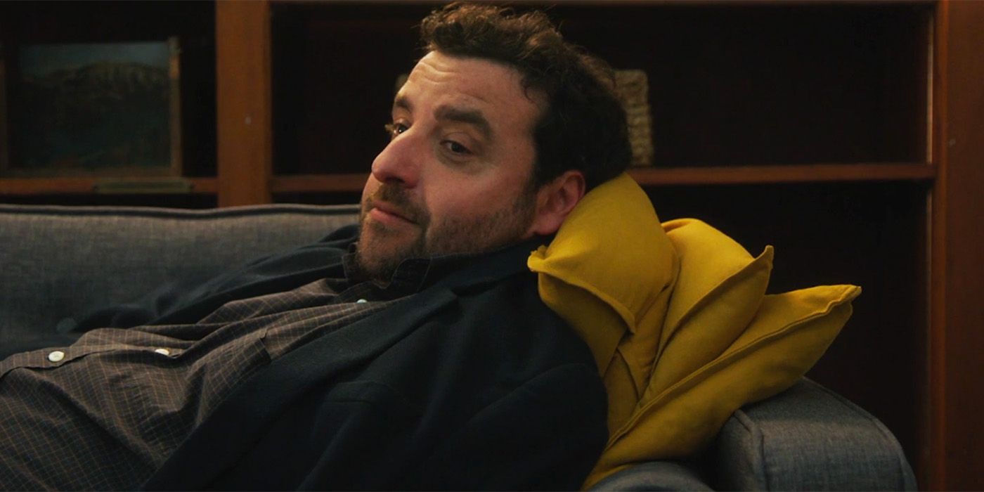 David Krumholtz on a therapist's couch in Lousy Carter
